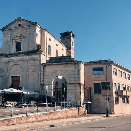 Primavera Al Teatro Romano Vérone Extérieur photo